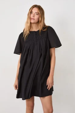 Vestido de manga corta