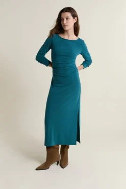 Vestido largo con cuello barco