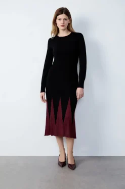 Vestido largo de canalé