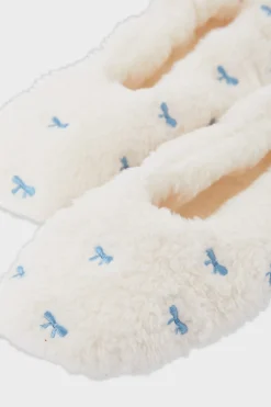 Zapatillas con motivos de tejido ultrasuave