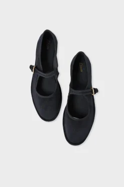 Zapato estilo bailarina