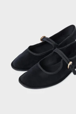 Zapato estilo bailarina